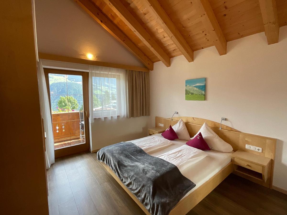 Appartements Am Burgsee Ladis Bagian luar foto