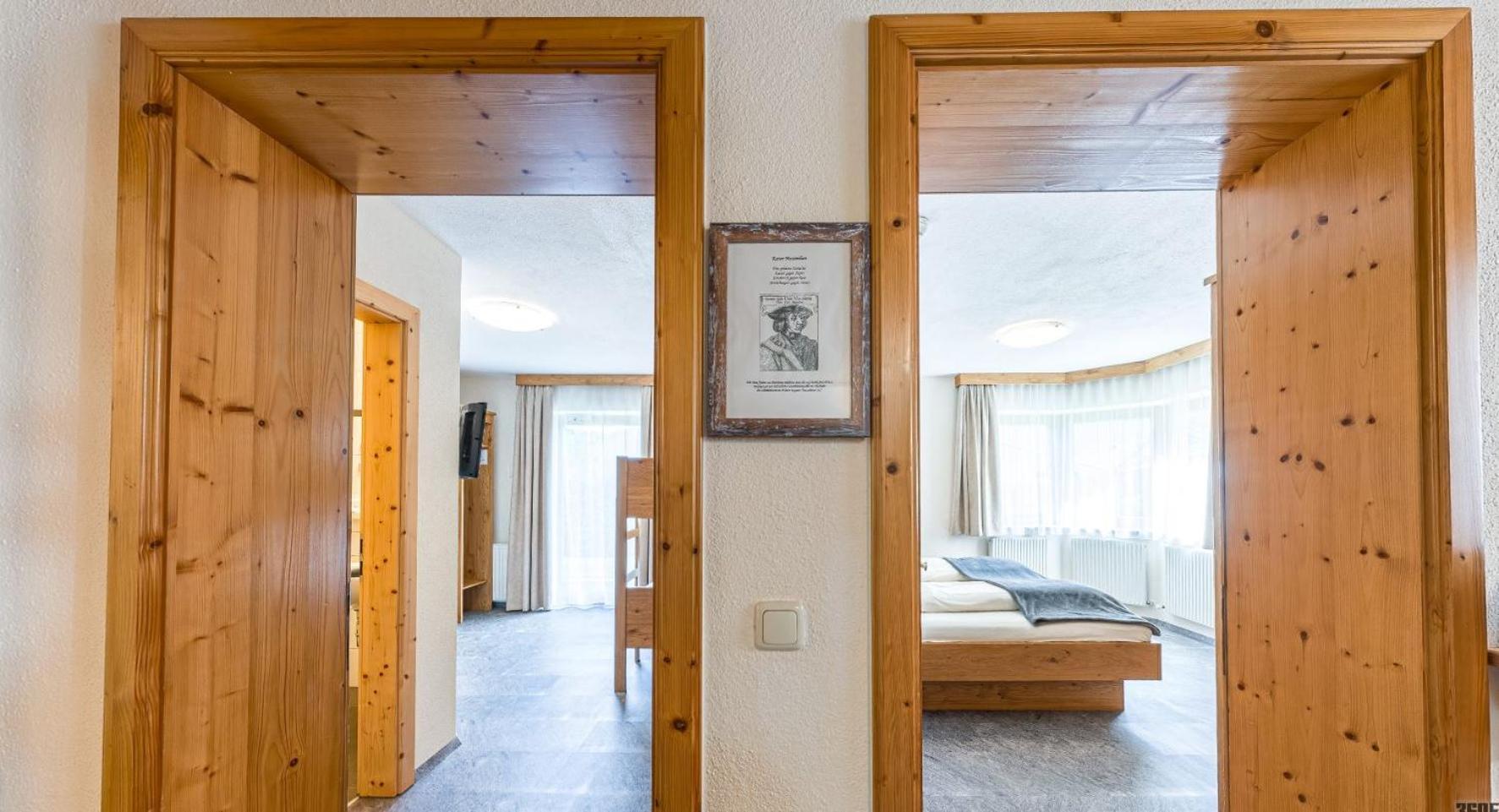 Appartements Am Burgsee Ladis Bagian luar foto