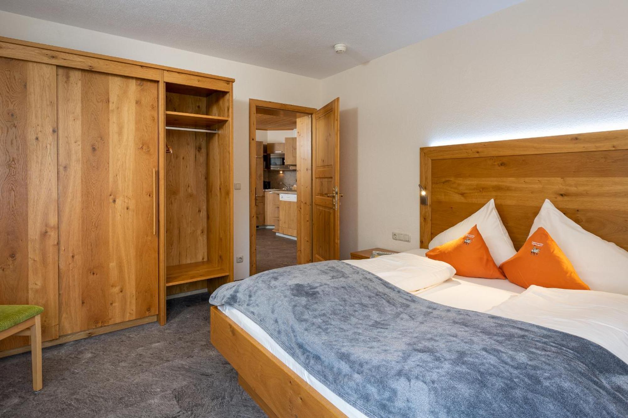 Appartements Am Burgsee Ladis Bagian luar foto