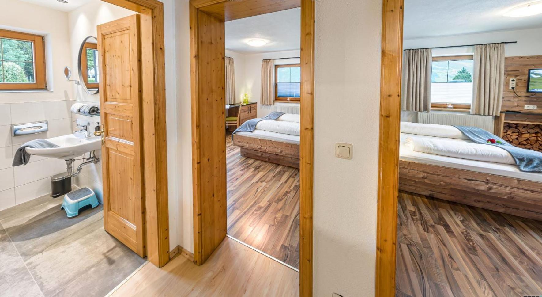 Appartements Am Burgsee Ladis Bagian luar foto